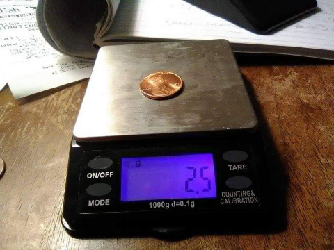 Please-Help-Identify-Date-Size-On-1982-Lincoln-No-Mint-Zinc-Penny